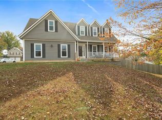 6400 Payne St, Shawnee, KS 66226