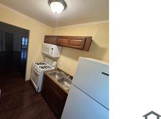 1228 N Rockton Ave #2S, Rockford, IL 61103
