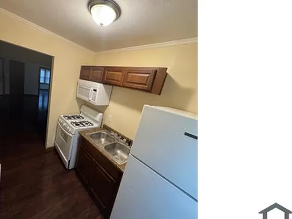 1228 N Rockton Ave #2S, Rockford, IL 61103