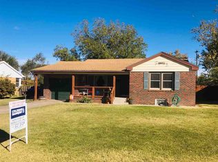 104 La Vista Blvd, Dodge City, KS 67801