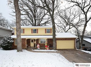 5025 S 77th Ave, Ralston, NE 68127