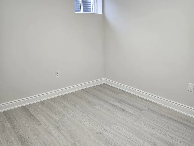 81 Leadenhall Rd #BASEMENT — Photo 8