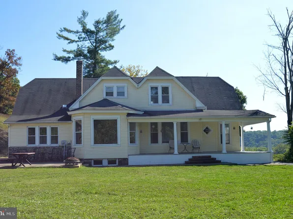 184 E Main St, Hancock, MD 21750