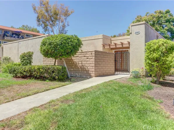 2357-D Via Mariposa E, Laguna Woods, CA 92637