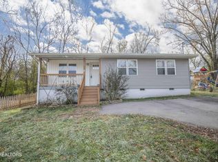 5210 McIntyre Rd, Knoxville, TN 37914