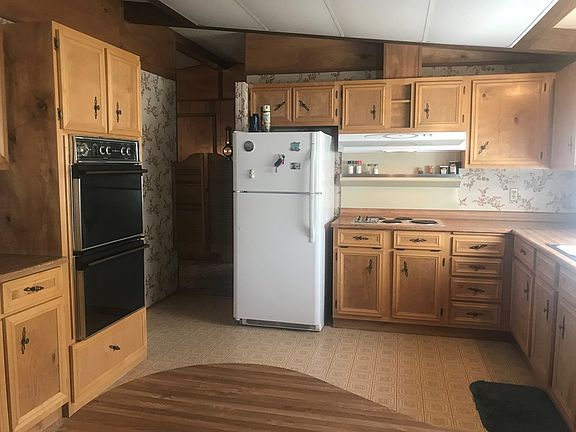 3rd image of 606 Country Village Ct