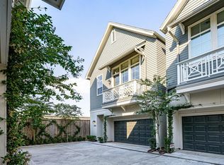 2105 Naomi St #B, Houston, TX 77054