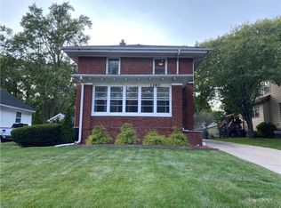 1240 40th St, Des Moines, IA 50311