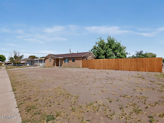 3rd image of 1765 Hamiel Dr