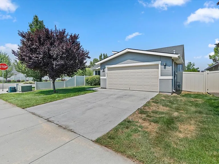 3914 W Meadowpine St — Photo 30