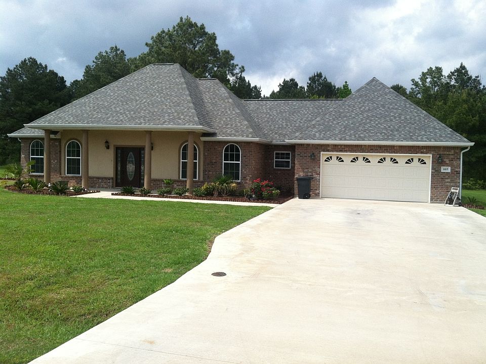 1st image of 105 Mirante Dr