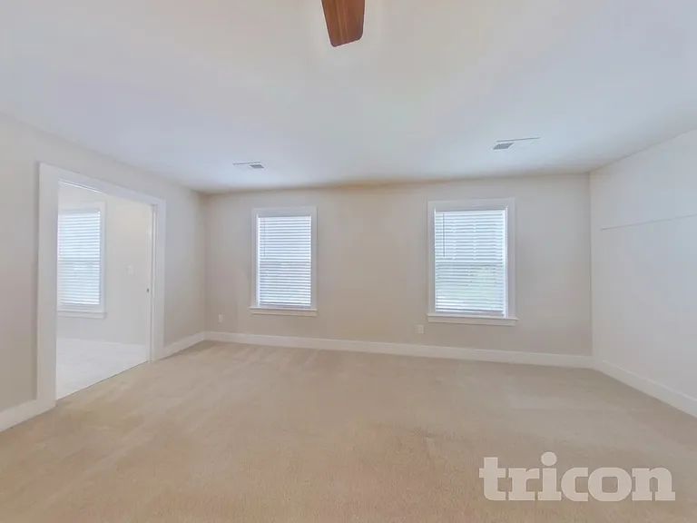 7536 Fire Tree Ln — Photo 7