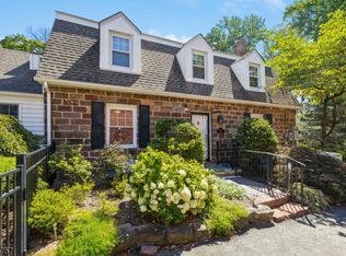 519 Wyndham Rd, Teaneck, NJ 07666