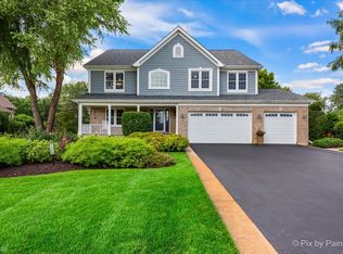 1500 Mink Trl, Cary, IL 60013