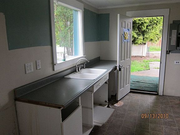 Cozy Kitchen