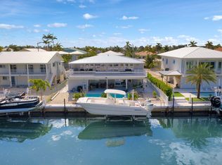 320 5th St, Key Colony Beach, FL 33051