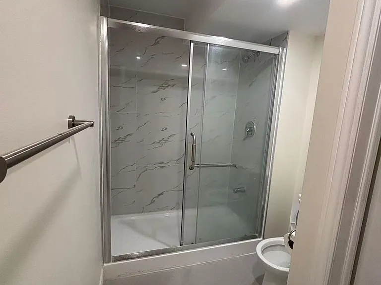 33 Jeffrey Nihda Cres #BASEMENT — Photo 18