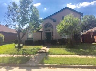 2529 Park Valley Dr, Mesquite, TX 75181