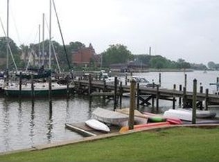 467 Bridge St, Hampton, VA 23669