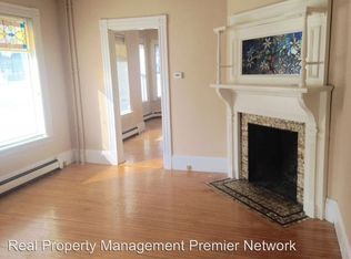 77 Wakefield St APT 1, Rochester, NH 03867