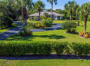 1740 10th Ave NE, Naples, FL 34120