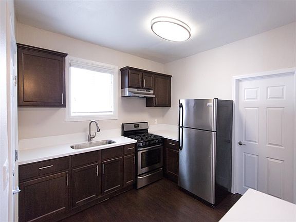 2nd image of 4348 Lockwood Ave #2514530