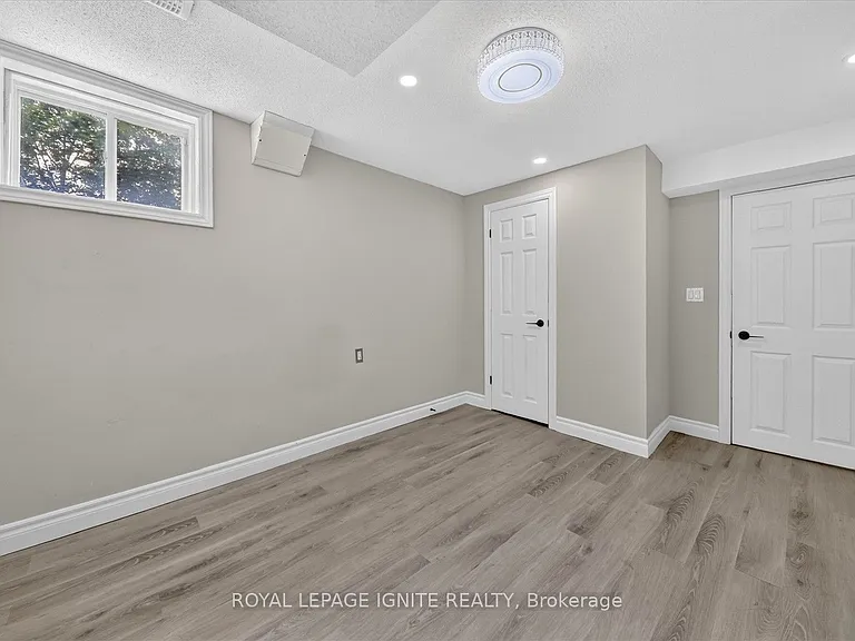 53 Boulderbrook Dr #BASEMENT — Photo 17