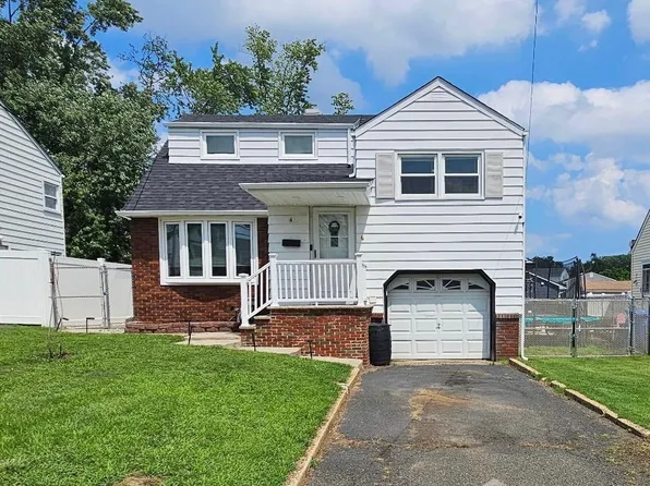 4 Carter Pl, Parlin, NJ 08859