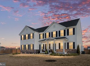 129 Decatur Cir, Stephens City, VA 22655