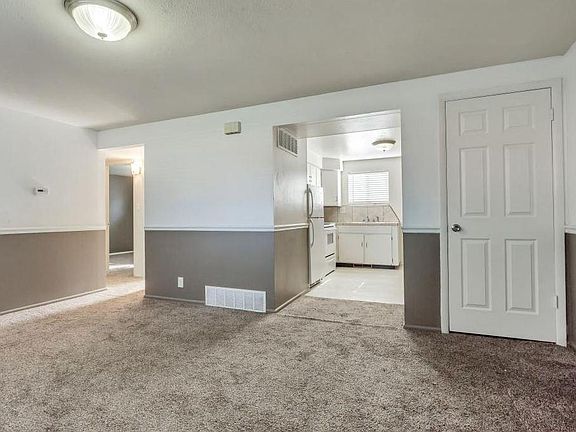 View from front door (provided to show layout) Actual apt is a lighter grey.