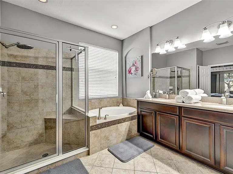 7514 Forest Mere Dr — Photo 20