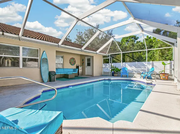9 BIG BEAR Lane, Palm Coast, FL 32137