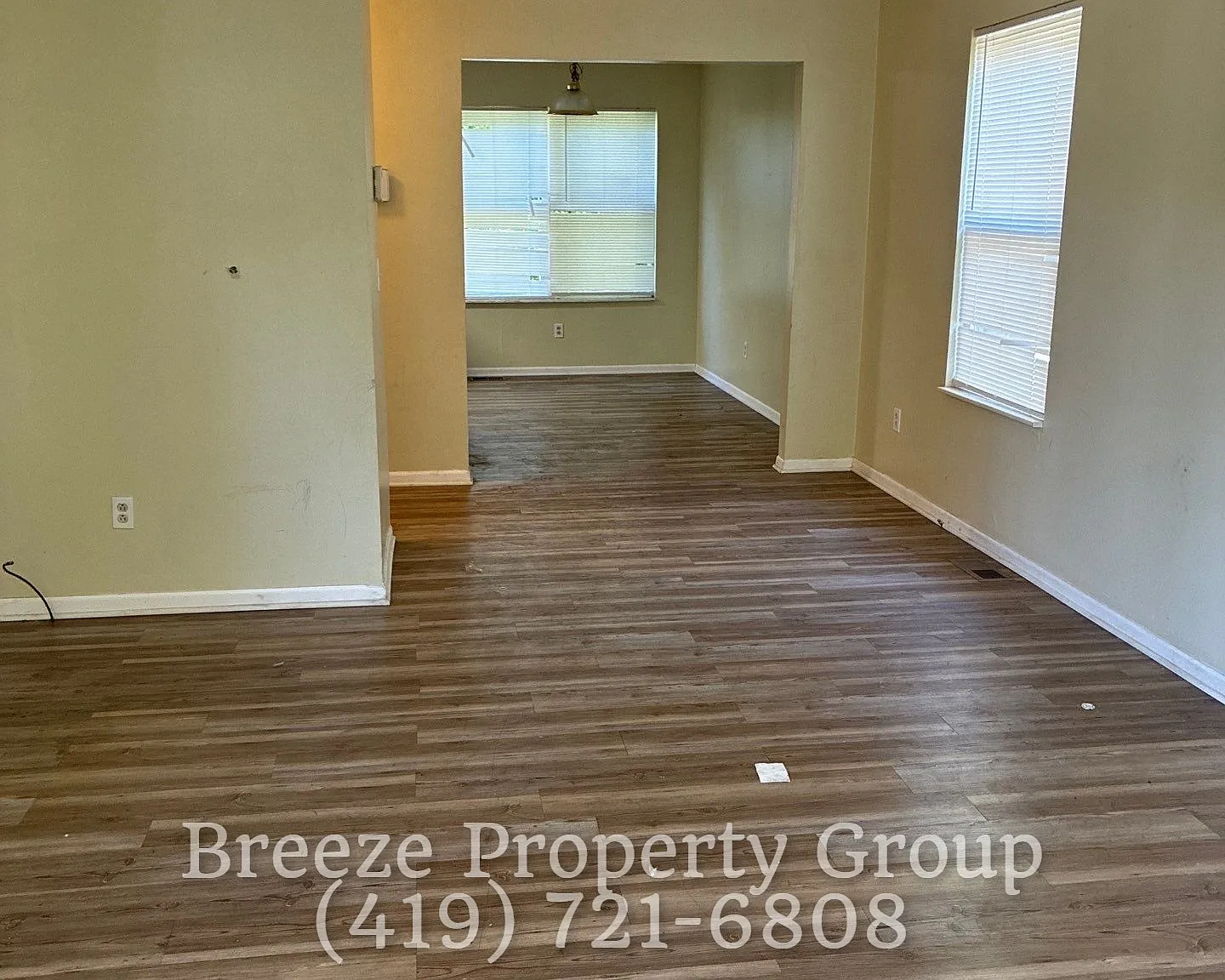 4 bed, 1.5 bath, 1416 sqft, $1,195 — Photo 1