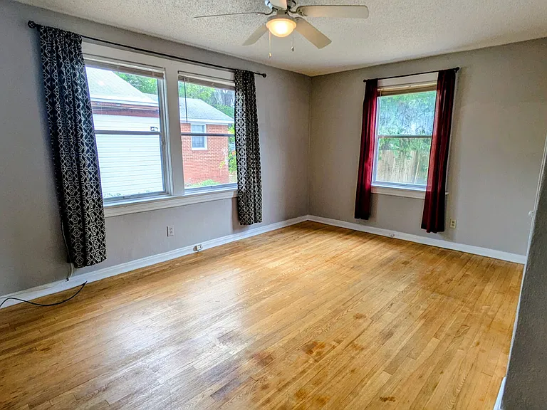 6552 Sapphire Dr — Photo 20