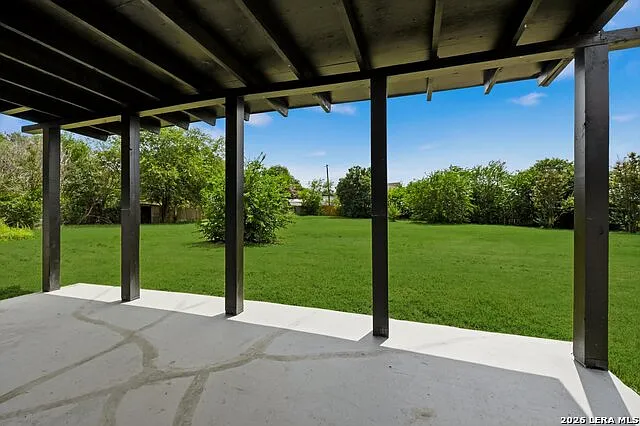 502 Moorside Dr — Photo 21