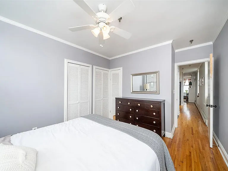 132 Madison St #2R — Photo 12