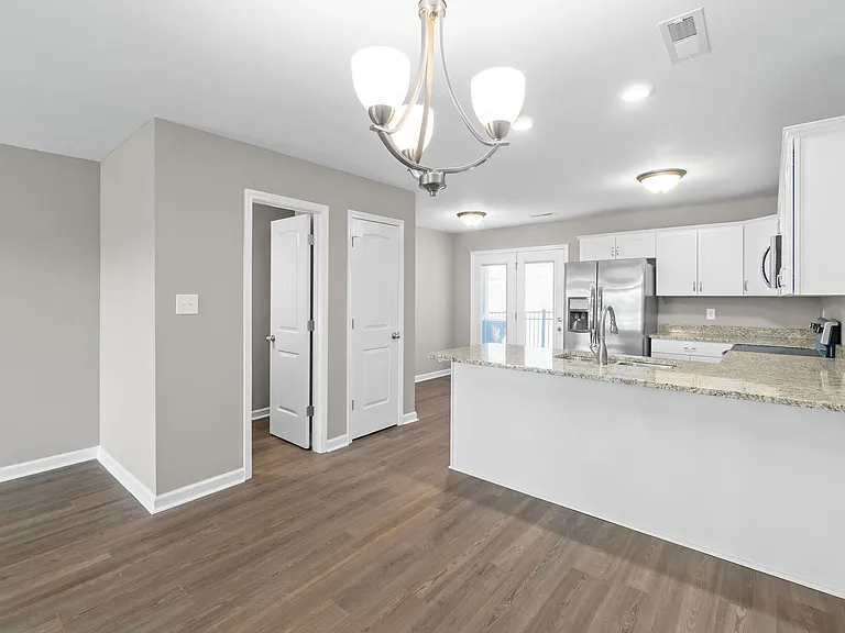 955 Big Sky Dr #H — Photo 6