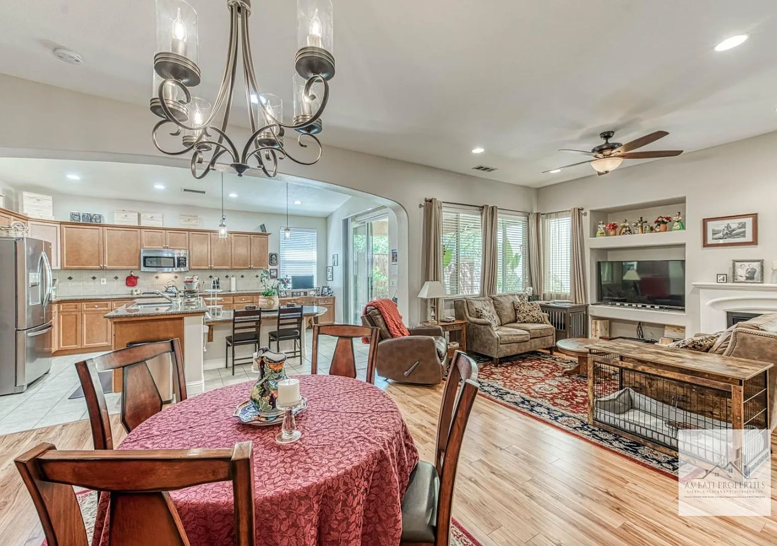 Beautiful Harlan Ranch Home — Photo 4