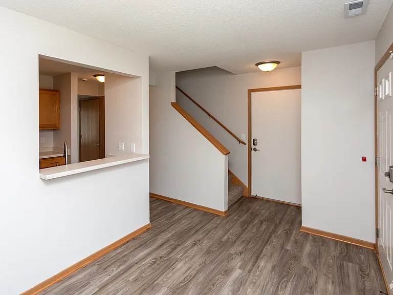 Dakota Townhomes — Photo 10