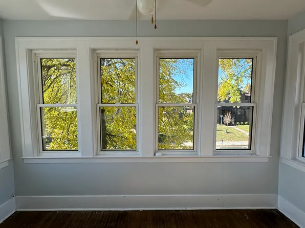 492 Hall Ave, Windsor, ON N9A 2L8