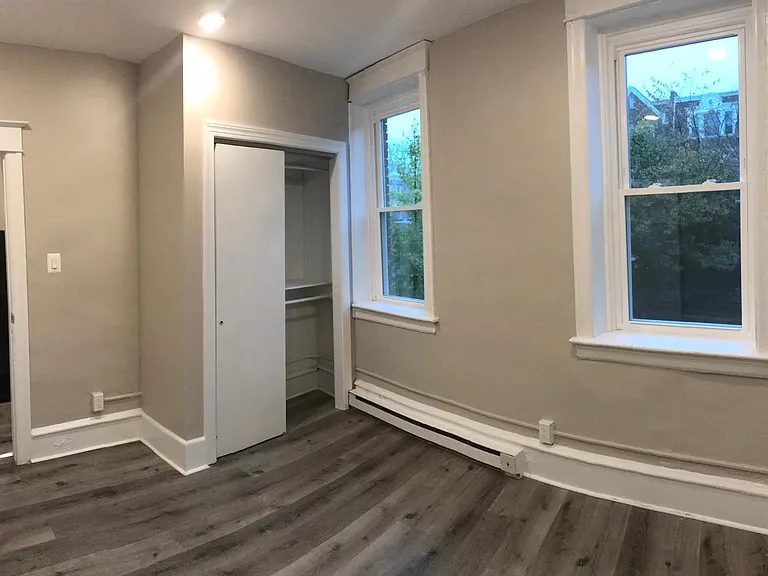 Franklin Court — Photo 28