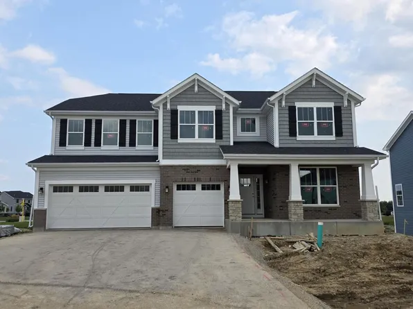 10865 Saxony St, Huntley, IL 60142