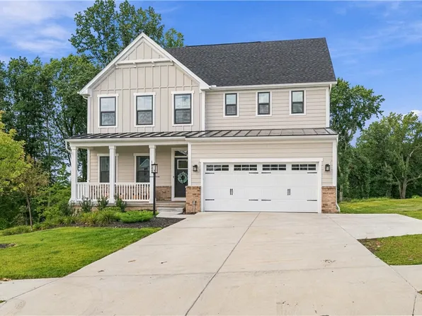 6032 Hadley Farms Ln, Baden, PA 15005