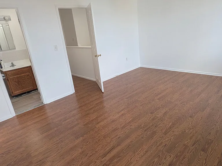 2103 Dean St #1 — Photo 7