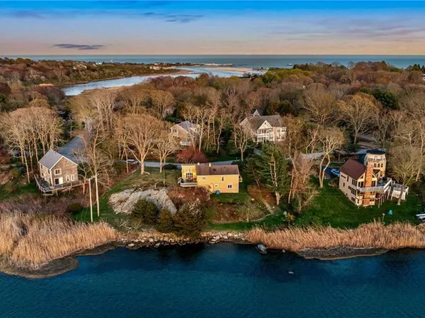 64 Starr Dr, Narragansett, RI 02882