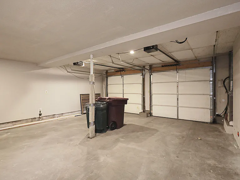 643 W Lakeshore Dr — Photo 33