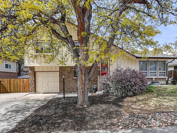 5th image of 8397 Yarrow Court
