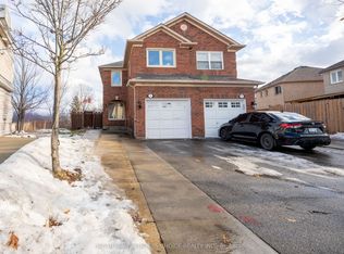 7 Mount Fuji Cres, Brampton, ON L6R2L3