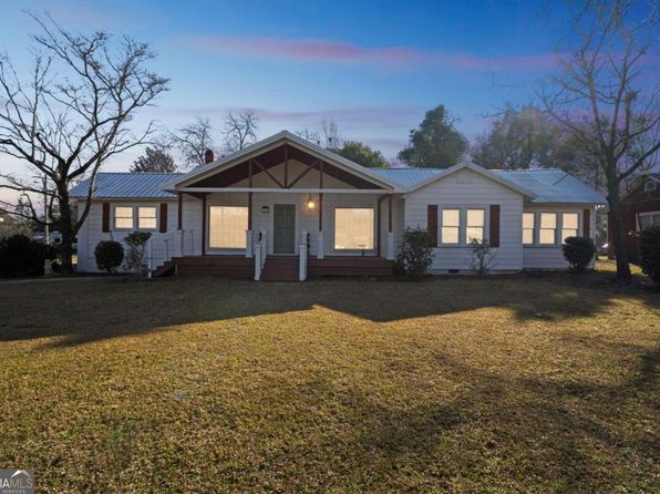 70 S Butler St, Camilla, GA 31730
