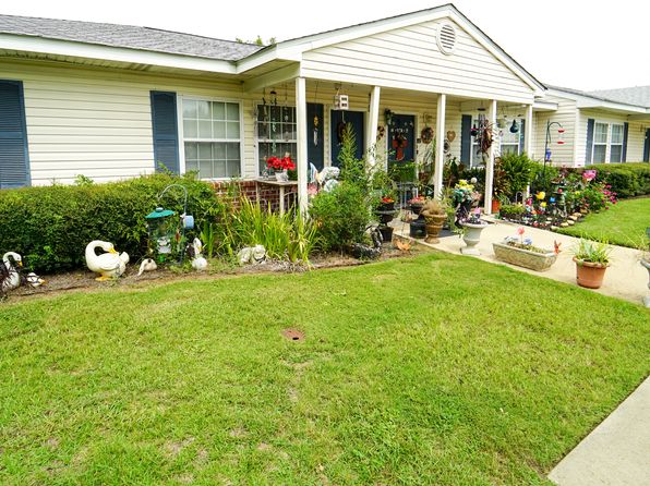 1601 Radium Springs Rd